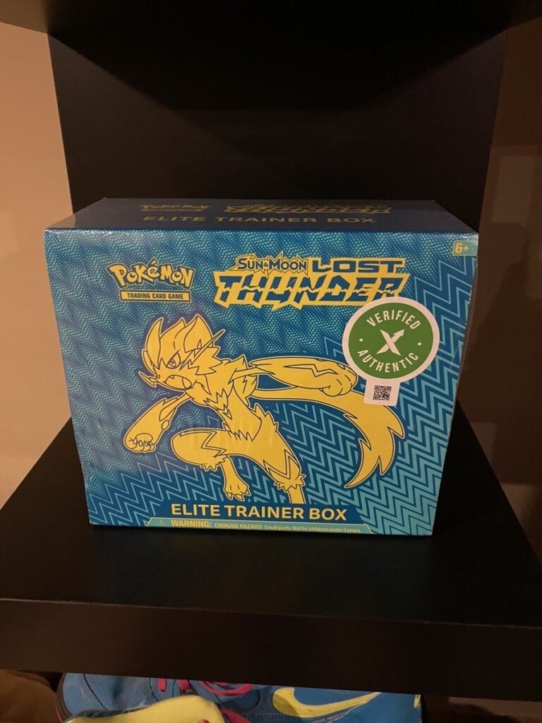 Pokémon TCG: Sun & Moon-Lost Thunder Elite Trainer Box